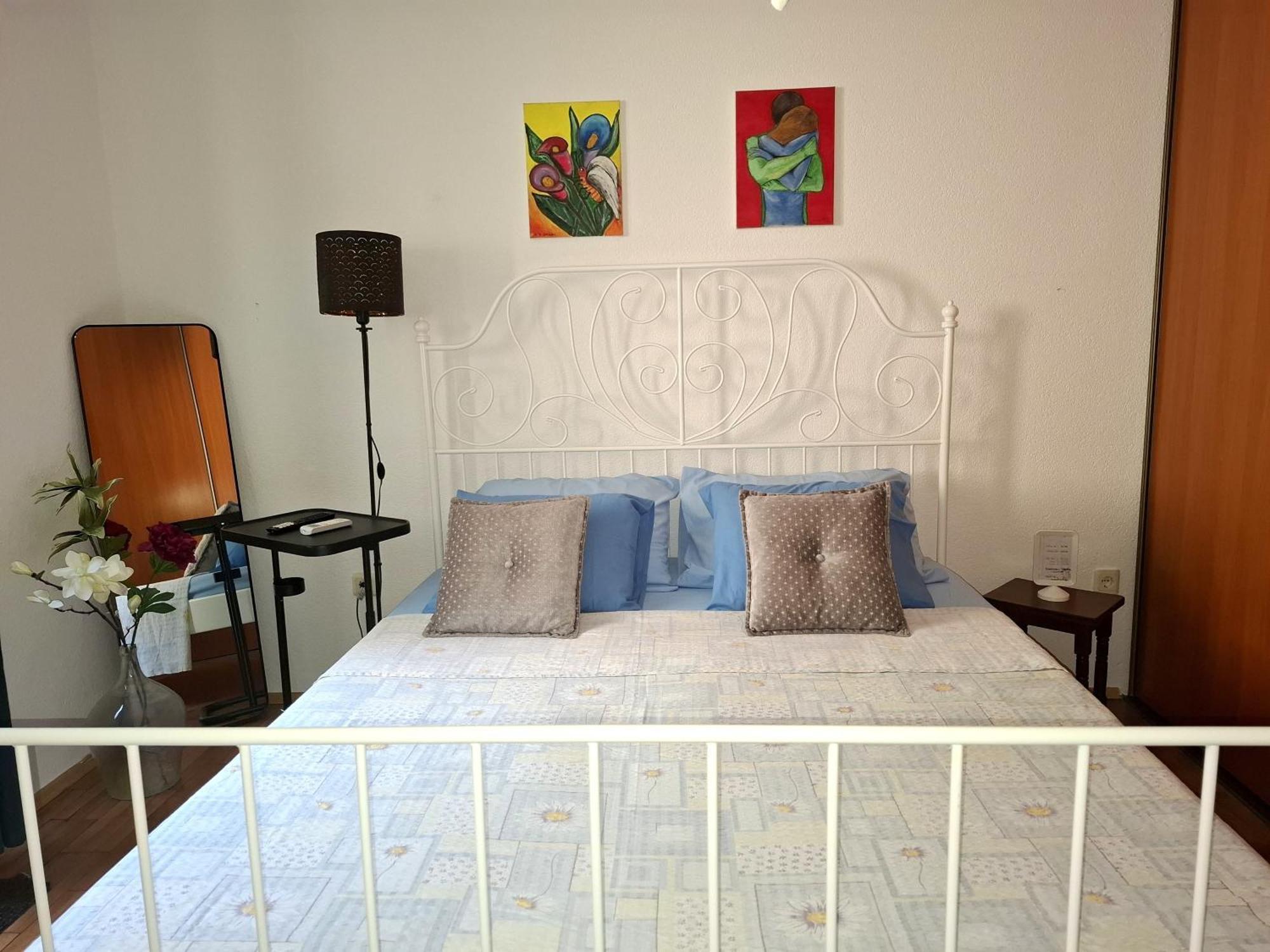 Kadena Apartments Kotor Bilik gambar